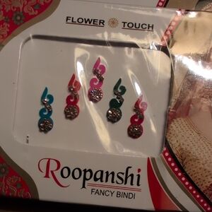Roopanshi Fancy Bindi Set - Multicolor Decorative Bindis